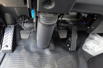 ����˧��S9 2.5L���� 180���� ����6�� 3.85���Ű������ῨͼƬ