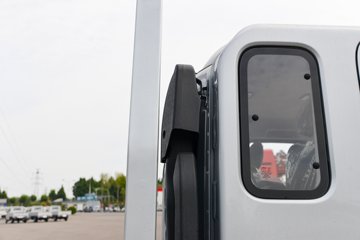 ����˧��S9 2.5L���� 180���� ����6�� 3.85���Ű������ῨͼƬ