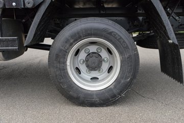 ����˧��S9 2.5L���� 180���� ����6�� 3.85���Ű������ῨͼƬ