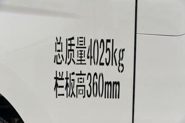 ��������M2 2.3L���� 100���� ������5�� 3.6�׵�������΢��ͼƬ
