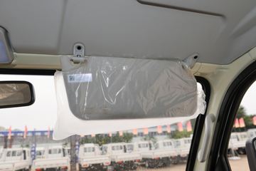 ��������M2 2.3L���� 100���� ������5�� 3.6�׵�������΢��ͼƬ