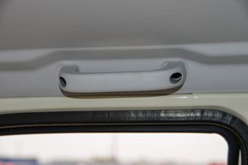 ��������M2 2.3L���� 100���� ������5�� 3.6�׵�������΢��ͼƬ