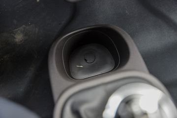 ��������M2 2.3L���� 100���� ������5�� 3.6�׵�������΢��ͼƬ