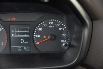 ��������M2 2.3L���� 100���� ������5�� 3.6�׵�������΢��ͼƬ