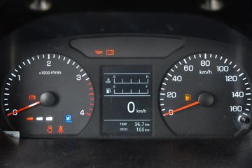 ��������M2 2.3L���� 100���� ������5�� 3.6�׵�������΢��ͼƬ