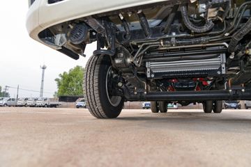 ��������M2 2.3L���� 100���� ������5�� 3.6�׵�������΢��ͼƬ