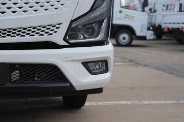 ����ŷ���� ����ES 4.14�׵��Ŵ��綯��ʽ�Ῠ ���׿�111.43kWhͼƬ