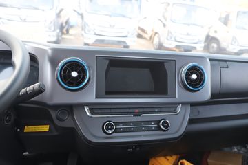 ����ŷ���� ����ES 4.14�׵��Ŵ��綯��ʽ�Ῠ ���׿�111.43kWhͼƬ