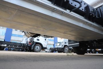 ����ŷ���� ����ES 4.14�׵��Ŵ��綯��ʽ�Ῠ ���׿�111.43kWhͼƬ
