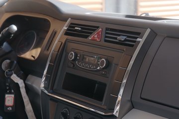 ����;��T7 Pro 2026�� 2.2L CNG 133���� 3.2��˫�Ų�դʽ΢��ͼƬ