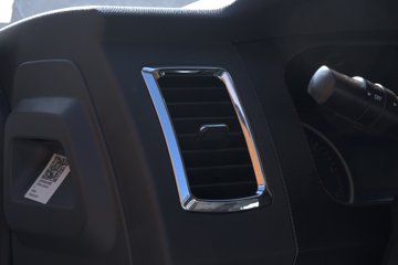 ����;��T7 Pro 2026�� 2.2L CNG 133���� 3.2��˫�Ų�դʽ΢��ͼƬ