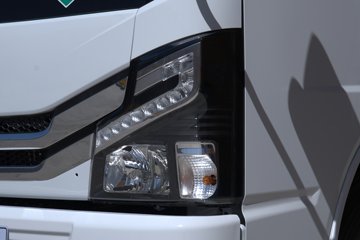 ����;��T7 Pro 2026�� 2.2L CNG 133���� 3.2��˫������΢��ͼƬ