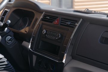 ����;��T7 Pro 2026�� 2.2L CNG 133���� 3.2��˫������΢��ͼƬ