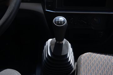����;��T7 Pro 2026�� 2.2L CNG 133���� 3.2��˫������΢��ͼƬ
