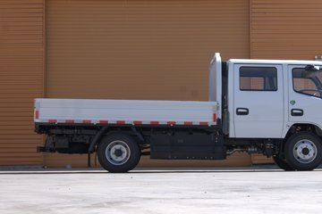 ����;��T7 Pro 2026�� 2.2L CNG 133���� 3.2��˫������΢��ͼƬ