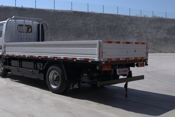 ����;��T7 Pro 2026�� 2.2L CNG 133���� 4.2�׵�������΢��ͼƬ