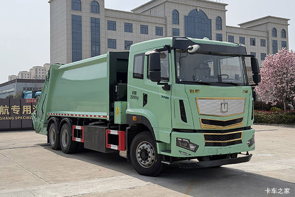 垃圾运输车 远程X7M车系图片