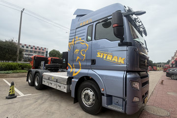 �����ǵ¿�SITRAK G7S 6X4 ����ʽ���綯ǣ���� ����ʱ��512.59kWhͼƬ