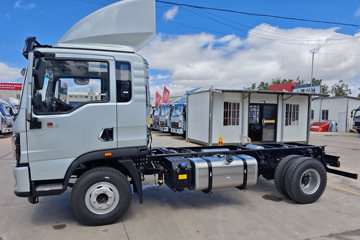 ����HOWOͳ˧PRO X8 2.5L���� 185���� �й�����12�� 3.85���Ű��դʽ�ῨͼƬ