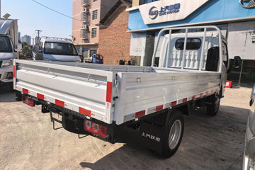 ����Ծ������S80 1.6L���� 123���� 3.36�׵�������΢��ͼƬ