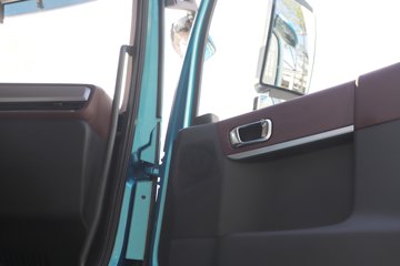 ��������KH 14.5L LNG 610���� 6X4 ����12�� AMT�Զ��� ǣ����ͼƬ
