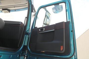 ��������KH 14.5L LNG 610���� 6X4 ����12�� AMT�Զ��� ǣ����ͼƬ