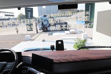 ��������KH 14.5L LNG 610���� 6X4 ����12�� AMT�Զ��� ǣ����ͼƬ