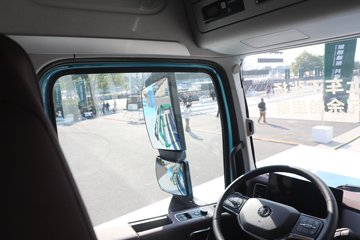��������KH 14.5L LNG 610���� 6X4 ����12�� AMT�Զ��� ǣ����ͼƬ