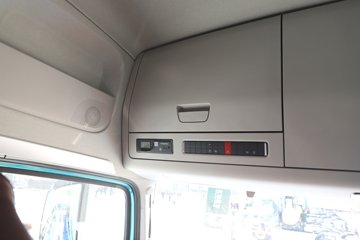 ��������KH 14.5L LNG 610���� 6X4 ����12�� AMT�Զ��� ǣ����ͼƬ