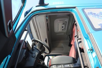 ��������KH 14.5L LNG 610���� 6X4 ����12�� AMT�Զ��� ǣ����ͼƬ