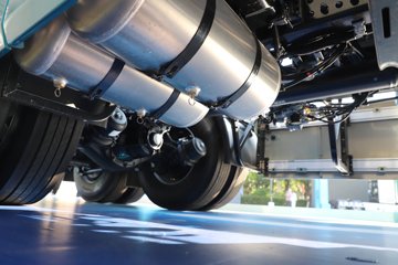 ��������KH 14.5L LNG 610���� 6X4 ����12�� AMT�Զ��� ǣ����ͼƬ