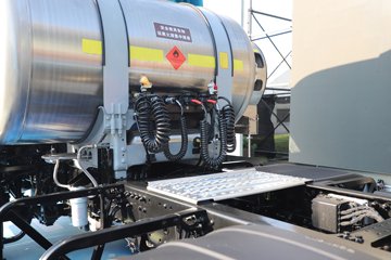 ��������KH 14.5L LNG 610���� 6X4 ����12�� AMT�Զ��� ǣ����ͼƬ