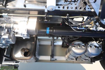 ��������KH 14.5L LNG 610���� 6X4 ����12�� AMT�Զ��� ǣ����ͼƬ