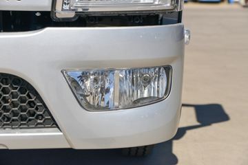 �������;F3 2.4L���� 170���� 4.2�׵��������ῨͼƬ