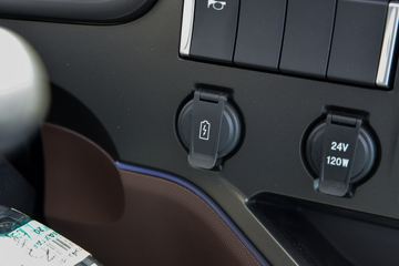 �������;F3 2.4L���� 170���� 4.2�׵��������ῨͼƬ