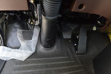 �������;F3 2.4L���� 170���� 4.2�׵��������ῨͼƬ