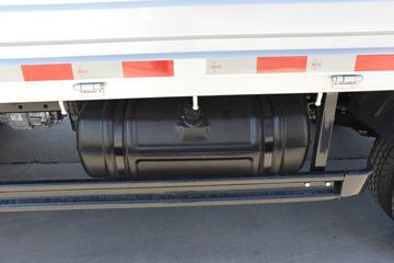 �������;F3 2.4L���� 170���� 4.2�׵��������ῨͼƬ