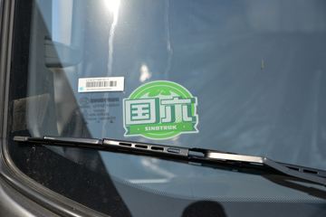 ����HOWO�Ῠ����M2 2.3L���� 148���� ������5�� 4.15�׵�����ʽ�ῨͼƬ