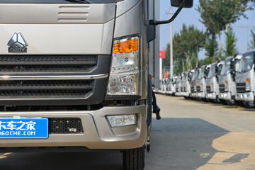 ����HOWO�Ῠ����M2 2.3L���� 148���� ������5�� 4.15�׵�����ʽ�ῨͼƬ