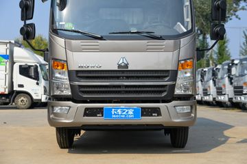 ����HOWO�Ῠ����M2 2.3L���� 148���� ������5�� 4.15�׵�����ʽ�ῨͼƬ