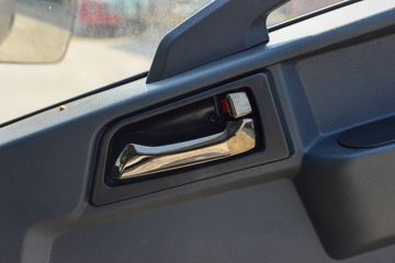 ����HOWO�Ῠ����M2 2.3L���� 148���� ������5�� 4.15�׵�����ʽ�ῨͼƬ