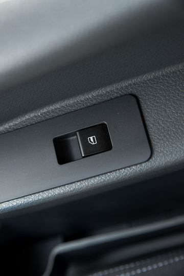 ����HOWO�Ῠ����M2 2.3L���� 148���� ������5�� 4.15�׵�����ʽ�ῨͼƬ