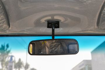 ����HOWO�Ῠ����M2 2.3L���� 148���� ������5�� 4.15�׵�����ʽ�ῨͼƬ
