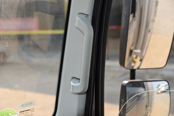 ����HOWO�Ῠ����M2 2.3L���� 148���� ������5�� 4.15�׵�����ʽ�ῨͼƬ