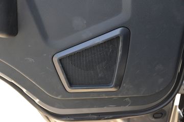 ����HOWO�Ῠ����M2 2.3L���� 148���� ������5�� 4.15�׵�����ʽ�ῨͼƬ