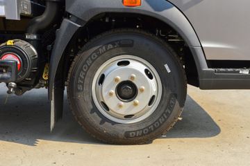 ����HOWO�Ῠ����M2 2.3L���� 148���� ������5�� 4.15�׵�����ʽ�ῨͼƬ