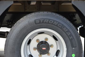 ����HOWO�Ῠ����M2 2.3L���� 148���� ������5�� 4.15�׵�����ʽ�ῨͼƬ