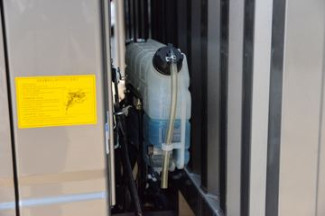 ����HOWO�Ῠ����M2 2.3L���� 148���� ������5�� 4.15�׵�����ʽ�ῨͼƬ
