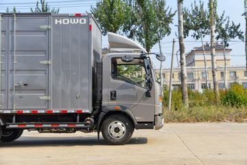 ����HOWO�Ῠ����M2 2.3L���� 148���� ������5�� 4.15�׵�����ʽ�ῨͼƬ
