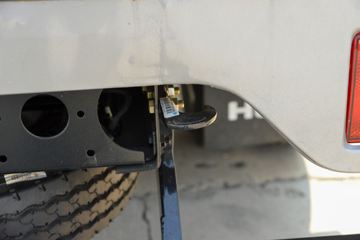 ����HOWO�Ῠ����M2 2.3L���� 148���� ������5�� 4.15�׵�����ʽ�ῨͼƬ